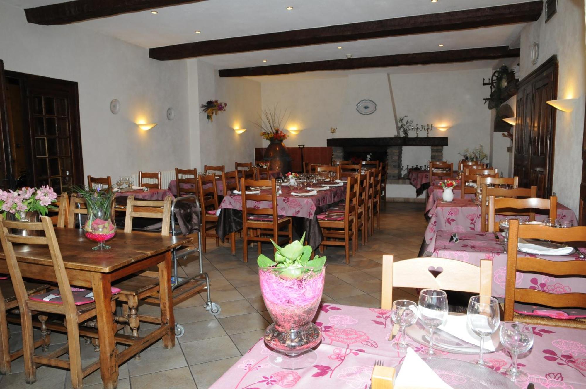 Grand Hotel Du Cours Sisteron Exterior foto